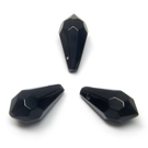Facetuotas stiklinis juodas  pakabukas 14x7 mm