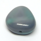 Stiklas pilkai žalsvai margas trikampio ovalo formos 18x17 mm