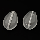 Skaidrus stiklo karoliukas matiniais kraštais lašelio formos 18x12 mm 