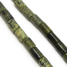 Serpantino smulkių akmenėlių vėrinys 20 cm