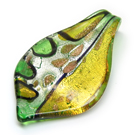 Lampwork stiklo pakabukas geltonai žalsvas 35x64 mm