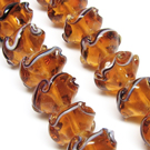 Lampwork gėlytė rudos spalvos 14 mm