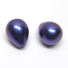 Kriauklės perlai tamsiai violetiniai lašelio formos įgręžti iš vienos pusės 17x14 mm