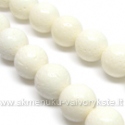 Koralas baltas rutuliuko formos 12 mm