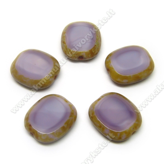 Alyvinės spalvos stiklo karoliukas margais kraštais stačiakampio formos 14x12 mm