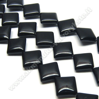 Oniksas rombo formos 12x12 mm